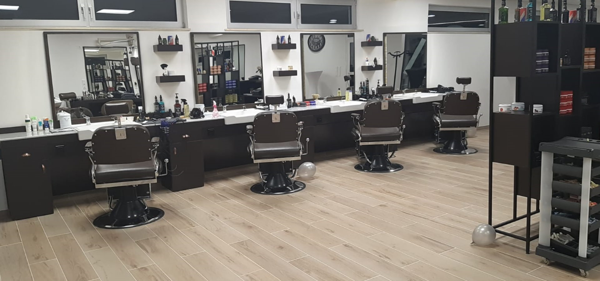 sabansfriseurheader-15